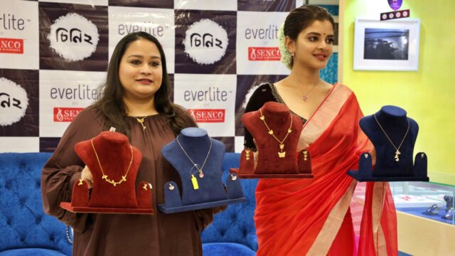 Photocaptions :- (L-R) Ms. Joita Sen, Director and Head of Design & Marketing at Senco Gold & Diamonds and Madhumita Sarcar, the renowned actress and the brand ambassador of Senco Gold & Diamonds showcasing Ginkgo and Mariposa Collections while promoting the movie Cheeni 2 featuring the actress in the lead role.