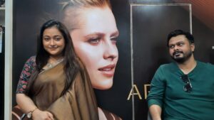 Attitude Beauty Hub-এর জন্মদিন উদযাপনে অভিনেত্রী সৌমিতা ও অভিনেতা অনিত